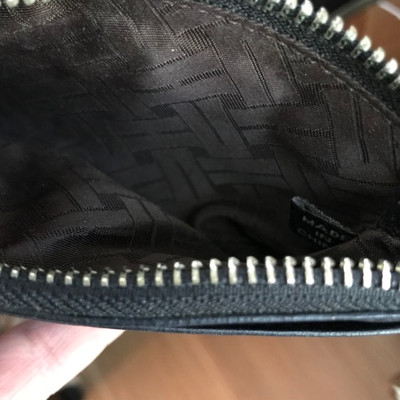 Cole Haan Wristlet Change Purse Key Card Holder - Picture 4 of 11